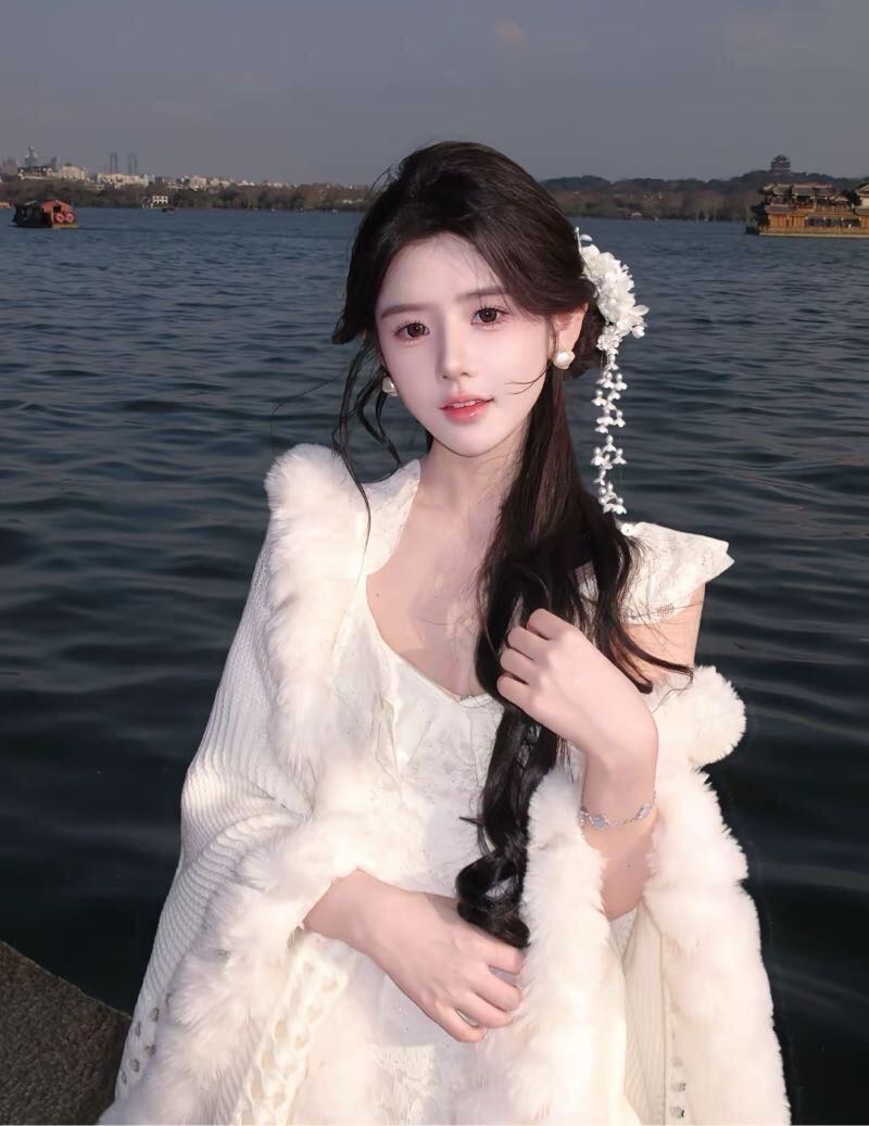 蝶舞🦋精品白小纯兼职短开 Gallery 3