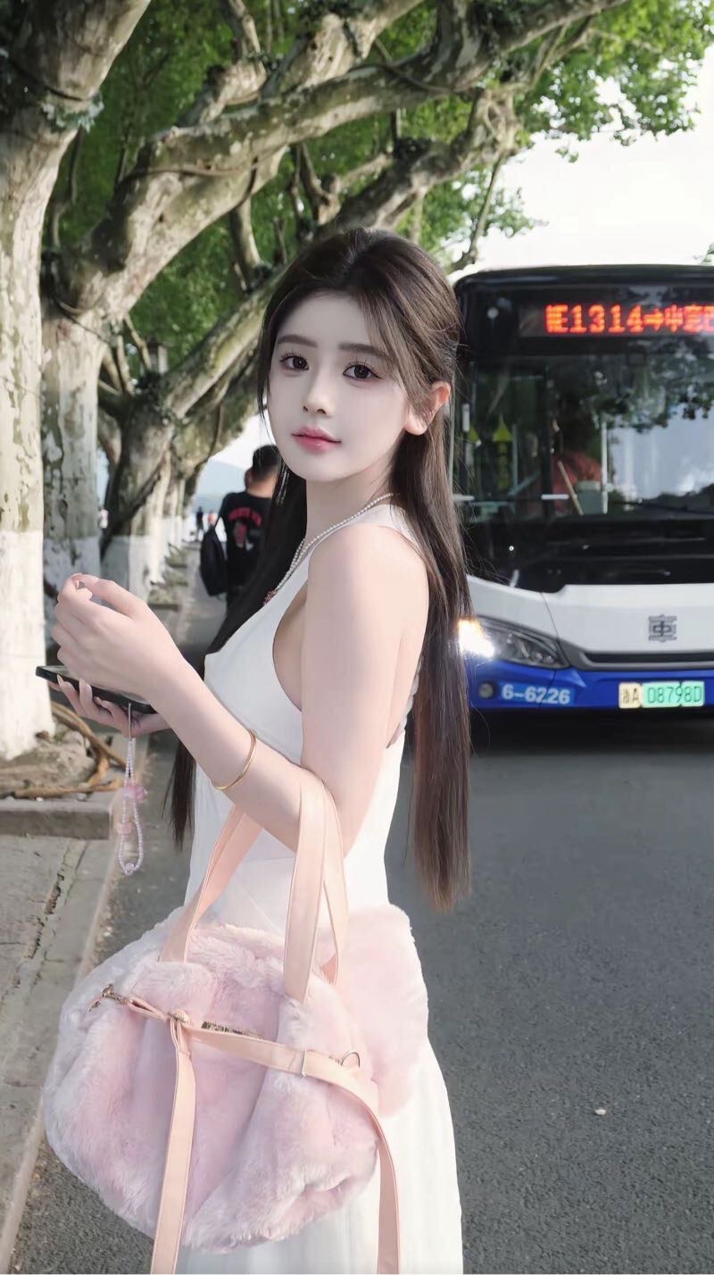 蝶舞🦋精品白小纯兼职短开 Gallery 4