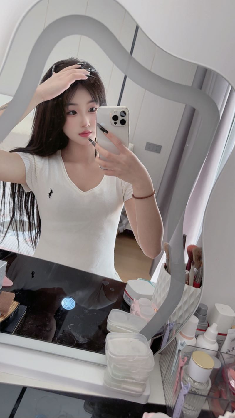 闵行08小女友白嫩白 Gallery 4