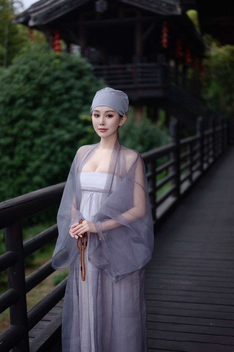 Y201L-俏尼姑 长宁带发修行尼姑 172E.98 Gallery 2