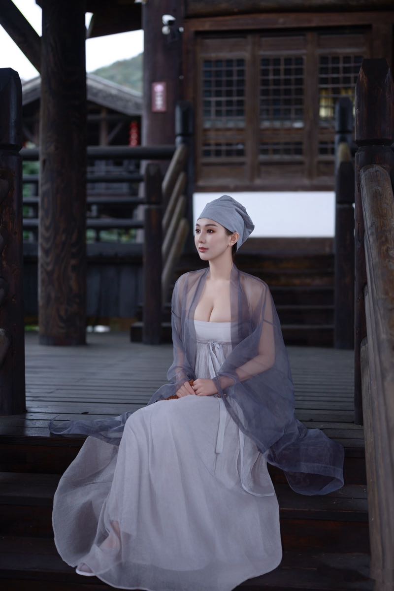 Y201L-俏尼姑 长宁带发修行尼姑 172E.98 Gallery 4