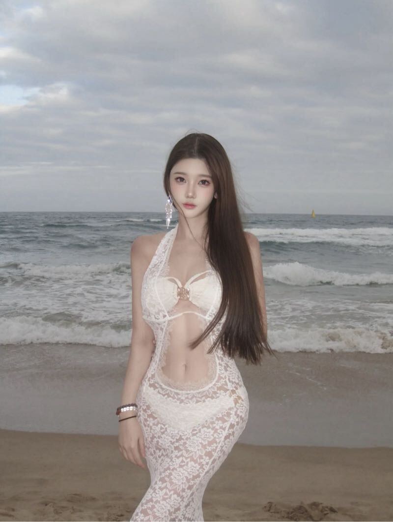 高颜值模特🔥卿卿