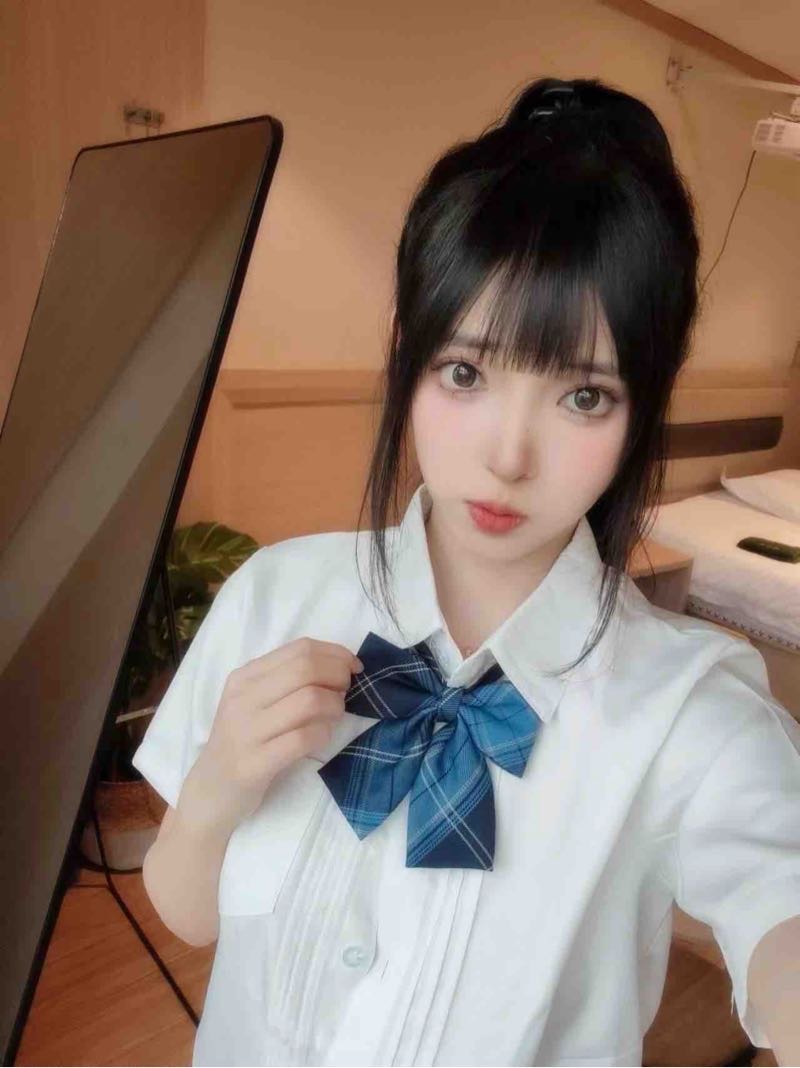 刺猬🏠闵行. 小来 百变萝莉 Gallery 6