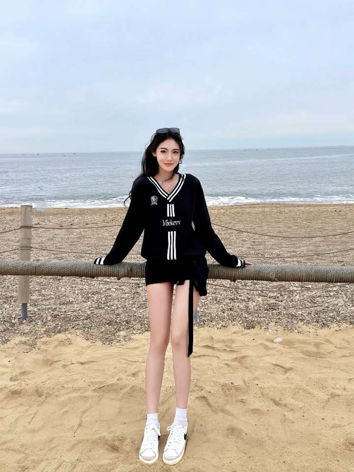 艾米🏠普陀极品御姐依依 Gallery 6