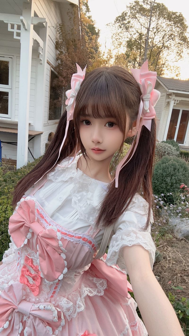 闵行 如意 (抱艹小萝莉)150cm70斤 Gallery 2