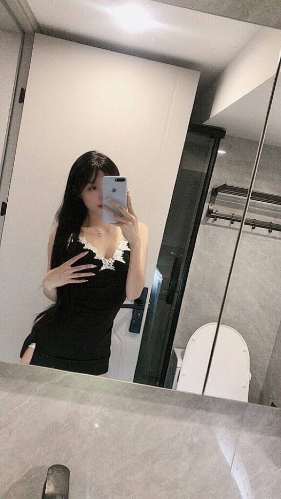 虹口05丸丸刚下海兼职学生妹 真实在校学生 没有工作室需的的提前预约哦 Gallery 2