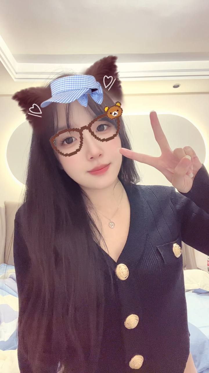 虹口05丸丸刚下海兼职学生妹 真实在校学生 没有工作室需的的提前预约哦 Gallery 3