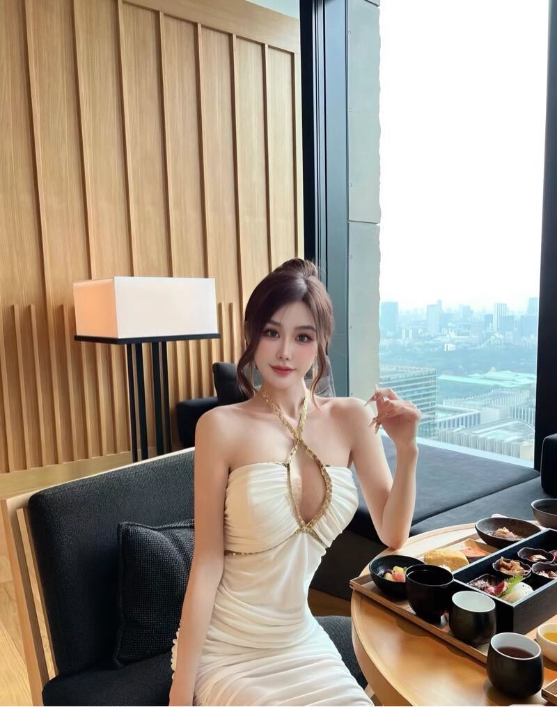 静安金秘书潮喷sm白虎 Gallery 3