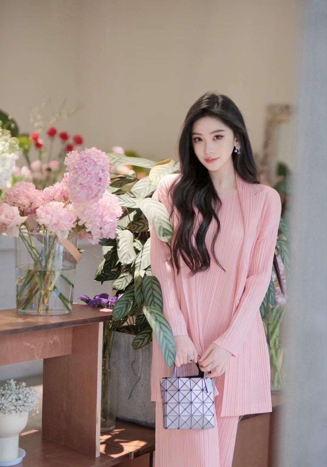 Y3852F-178 上海硬万纯欲御姐大长腿 Gallery 6