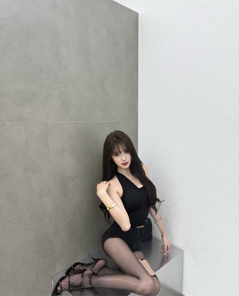 Y2399 徐汇极品白小纯 170D.02 Gallery 6