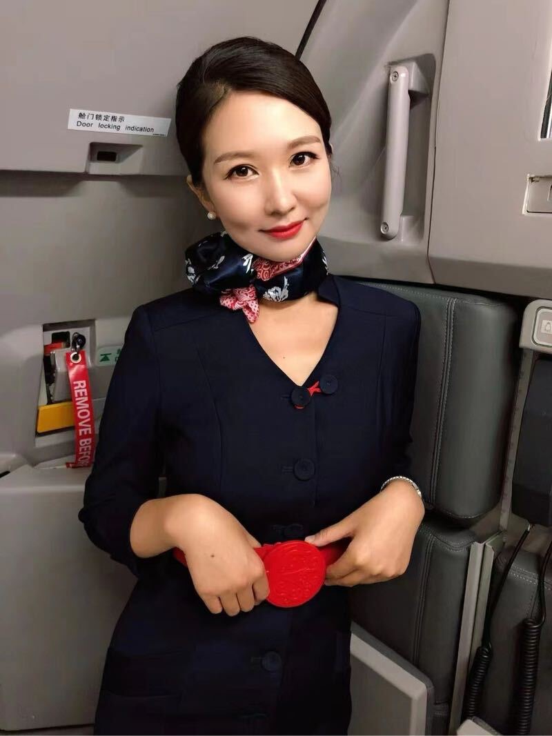 Y2826 徐汇气质少妇 175E 只外出