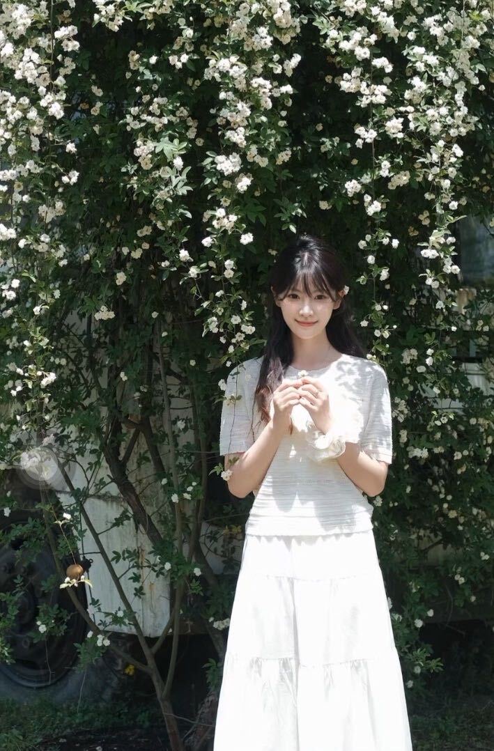 Y1529-雯雯 静安艺术学院在读生 168C.04🏠三外五 畫廊 6