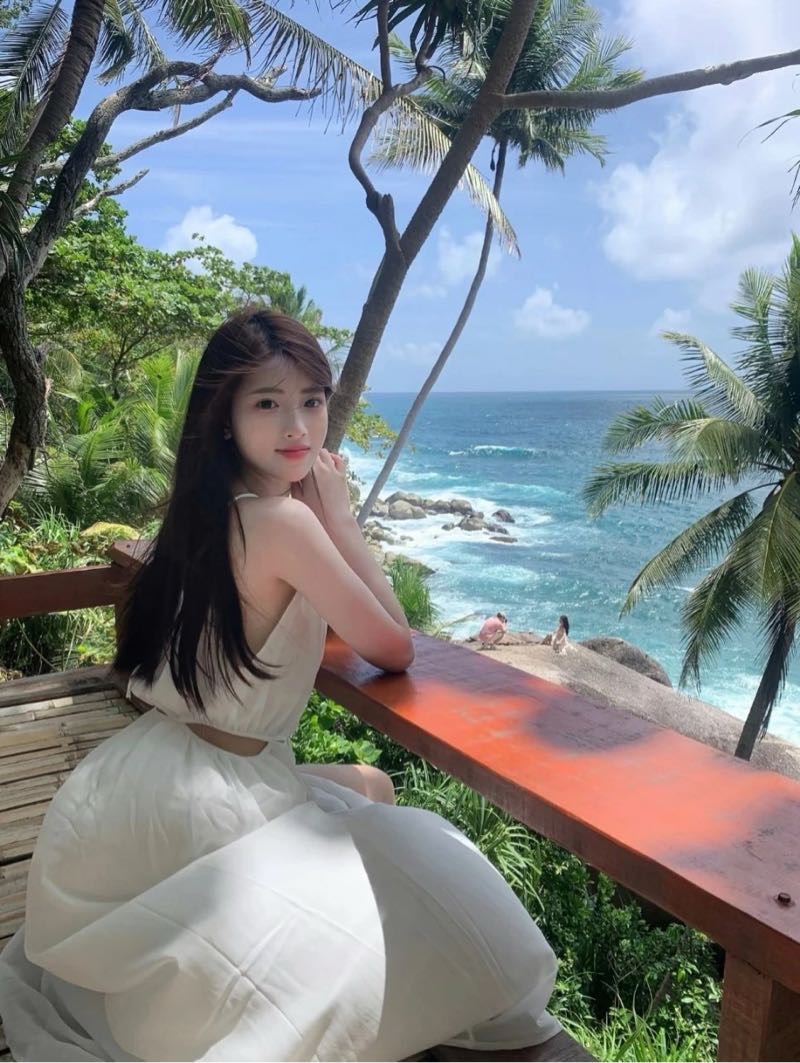 Y2811F-台湾娜娜 静安硬万高学历英国留学生台妹子 170E.20 Gallery 2