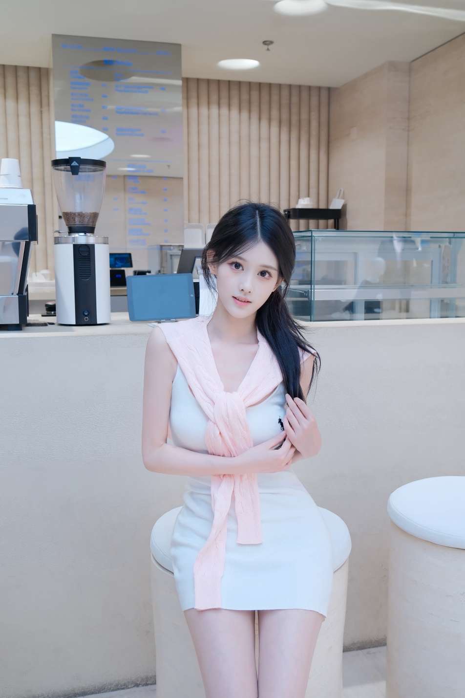 Y1395C-173 黄埔硬五抖音甜美主播 173C.02 畫廊 3