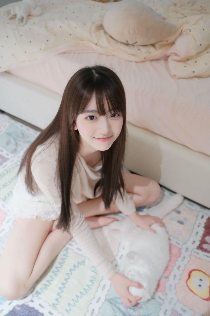 Y2849E-甜美纯御 黄埔硬五纯欲甜美小网红 175D.05 Gallery 3