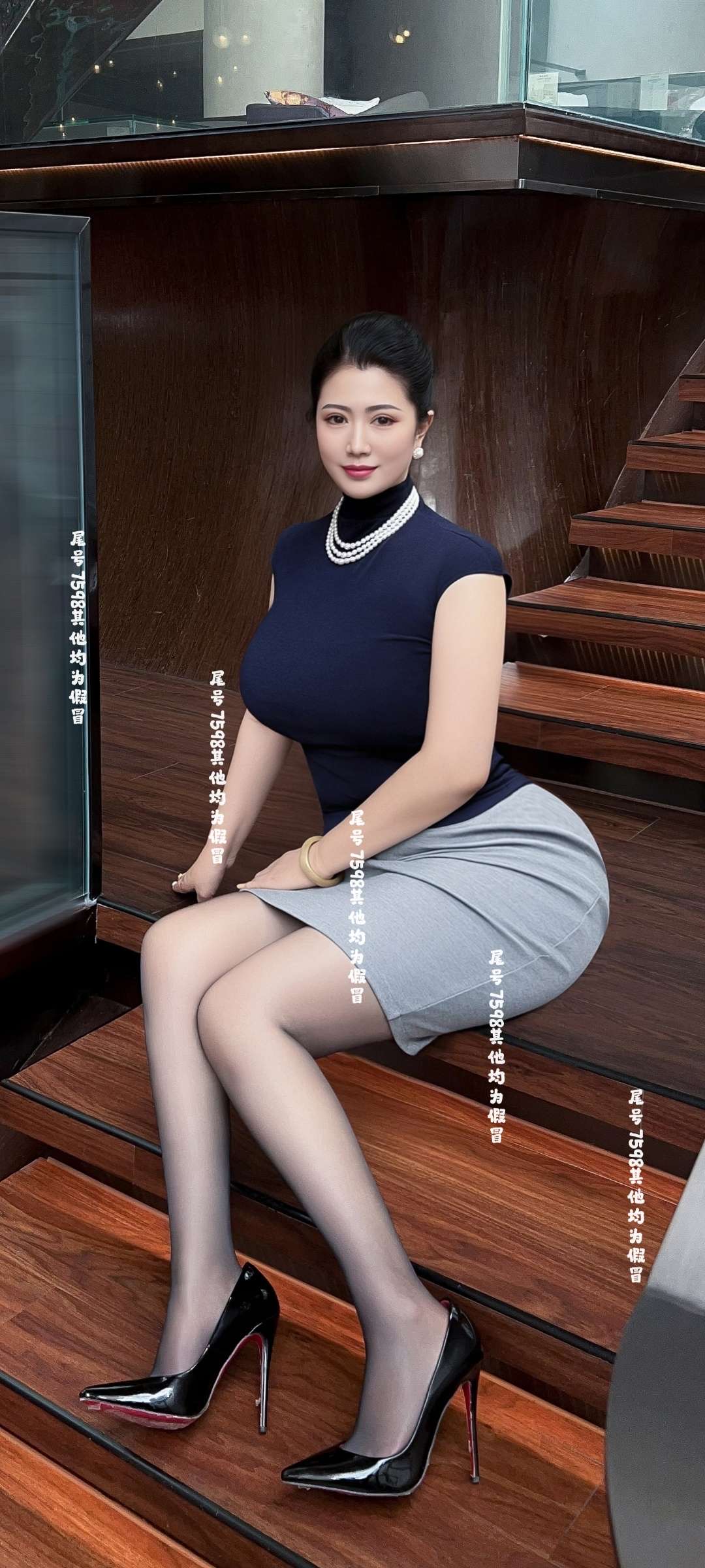 Y201K-50 普陀极品少妇丰满型 173E.55 Gallery 1