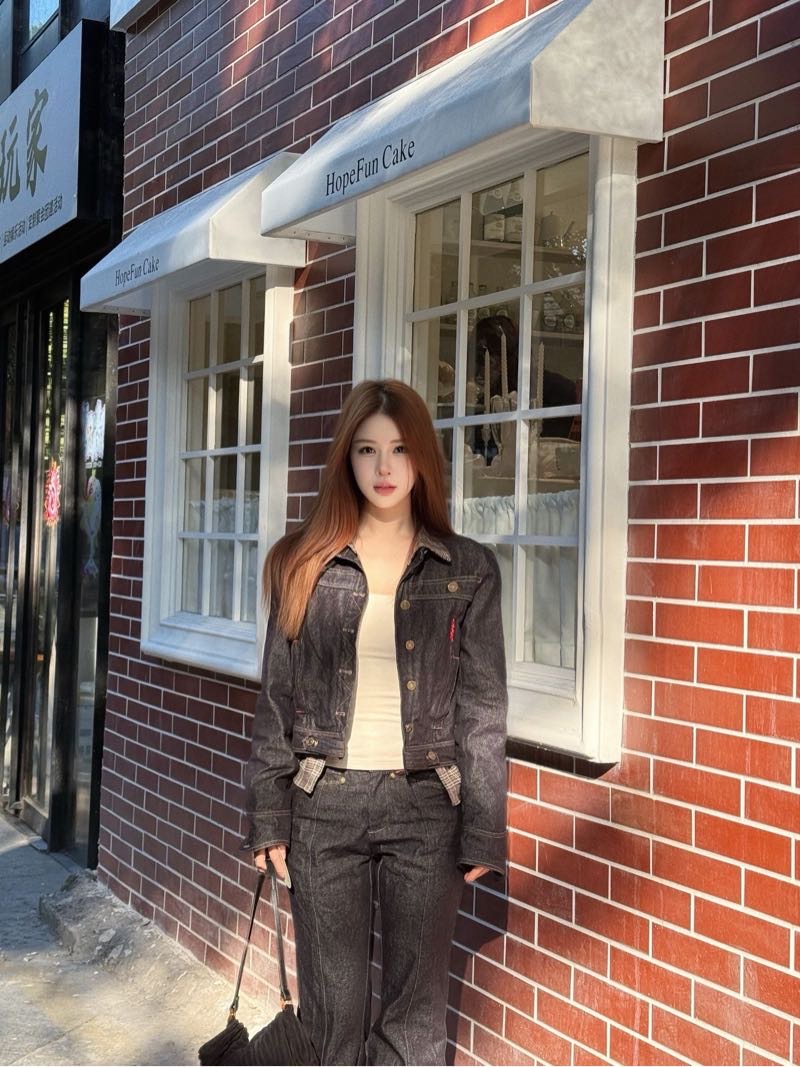 普陀依梦 魔鬼身材想要哥哥的大肉棒 Gallery 2