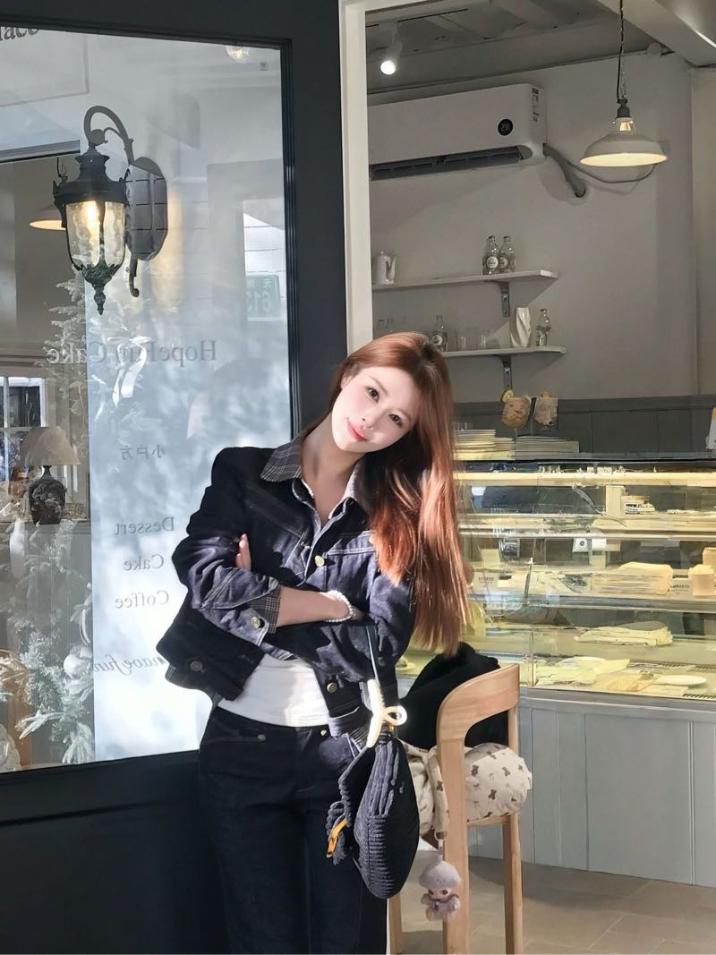 普陀依梦 魔鬼身材想要哥哥的大肉棒 Gallery 4