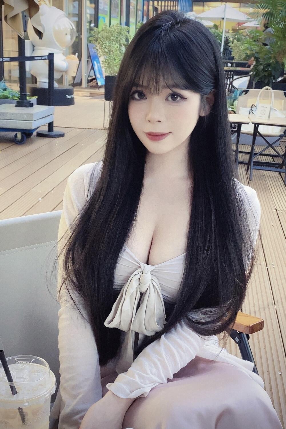 嘉嘉 纯天然大胸气质闷骚 Gallery 3