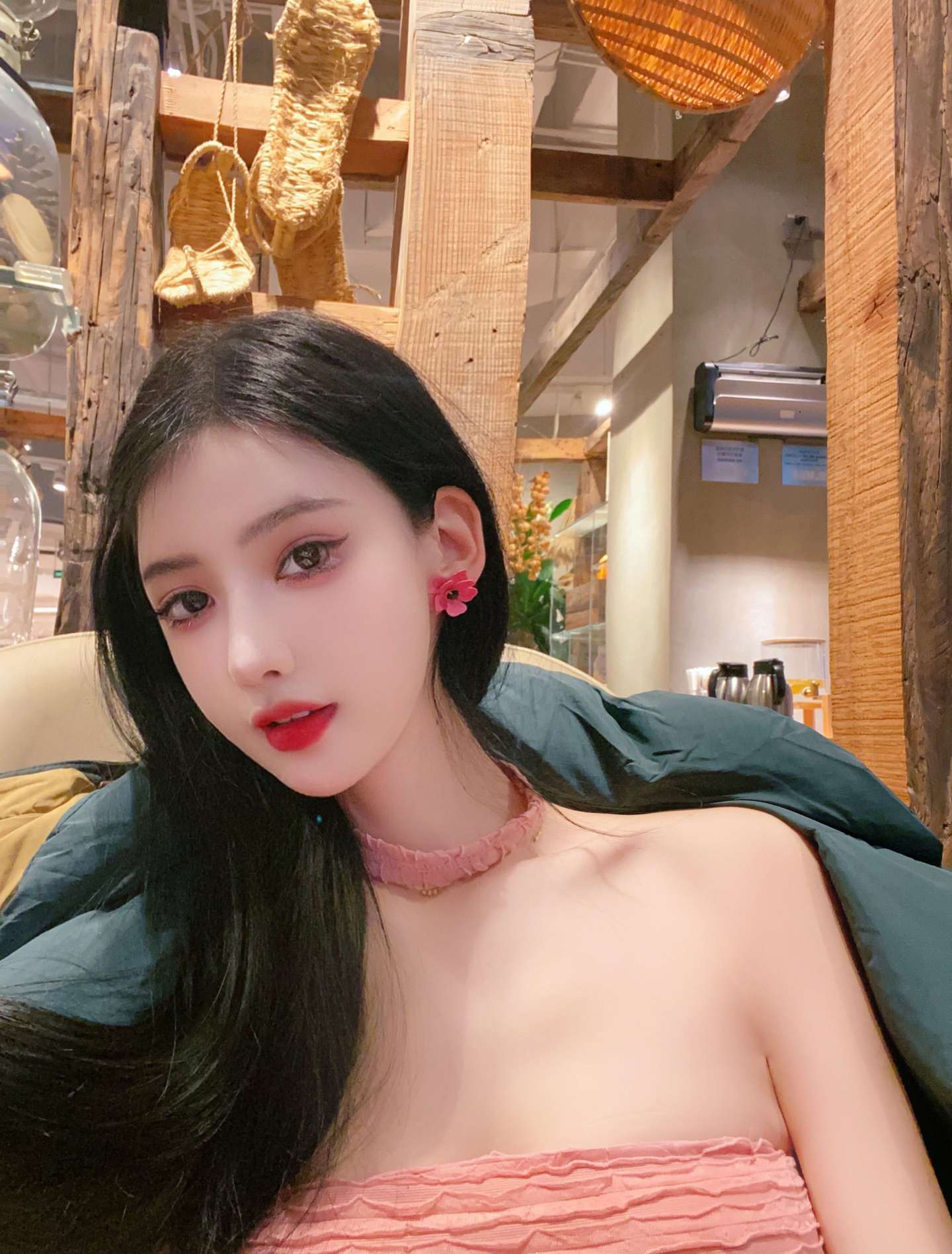 黄埔小谷00年净身高175🐻D体98🌇颜值高筷子腿 Gallery 1