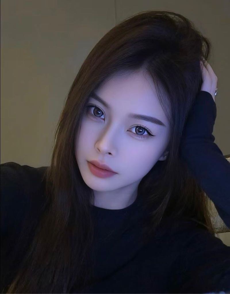 静安极品07嫩妹 可御可萝 真人真照 小爱 Gallery 2