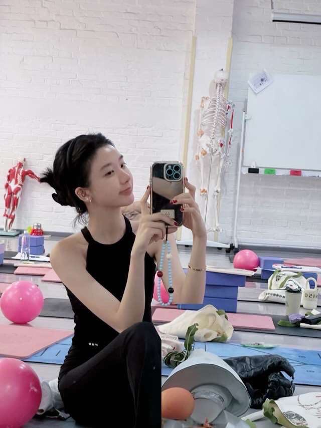 闵行惜梦 Gallery 4