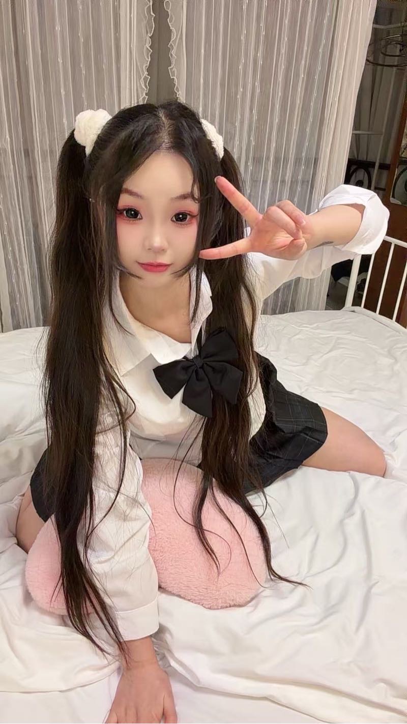 07小喵🉑69舌吻 Gallery 1