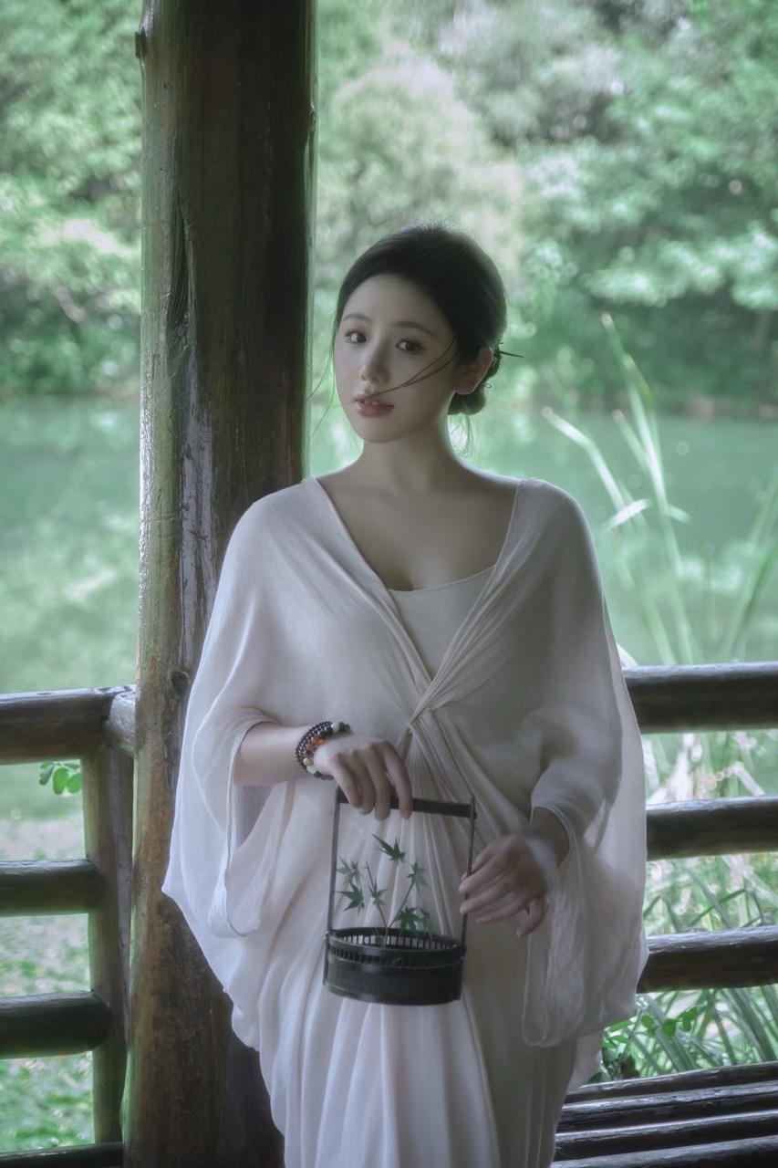 张江网红06小嘉欣初次下海兼职 Gallery 2