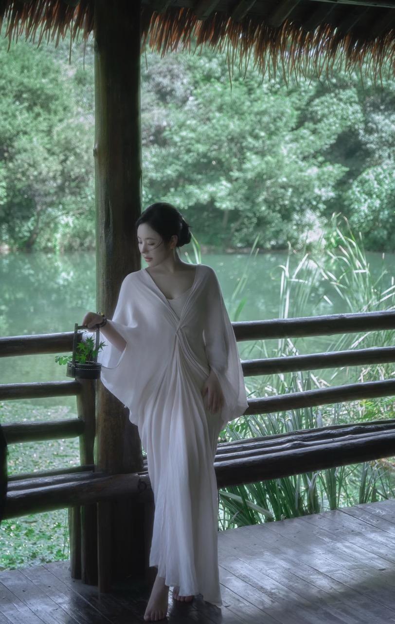 张江网红06小嘉欣初次下海兼职 Gallery 4