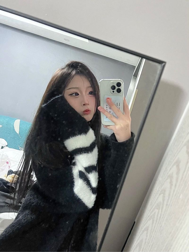 抖音小网红 C柚 妹妹破红不久 真实18 Gallery 4