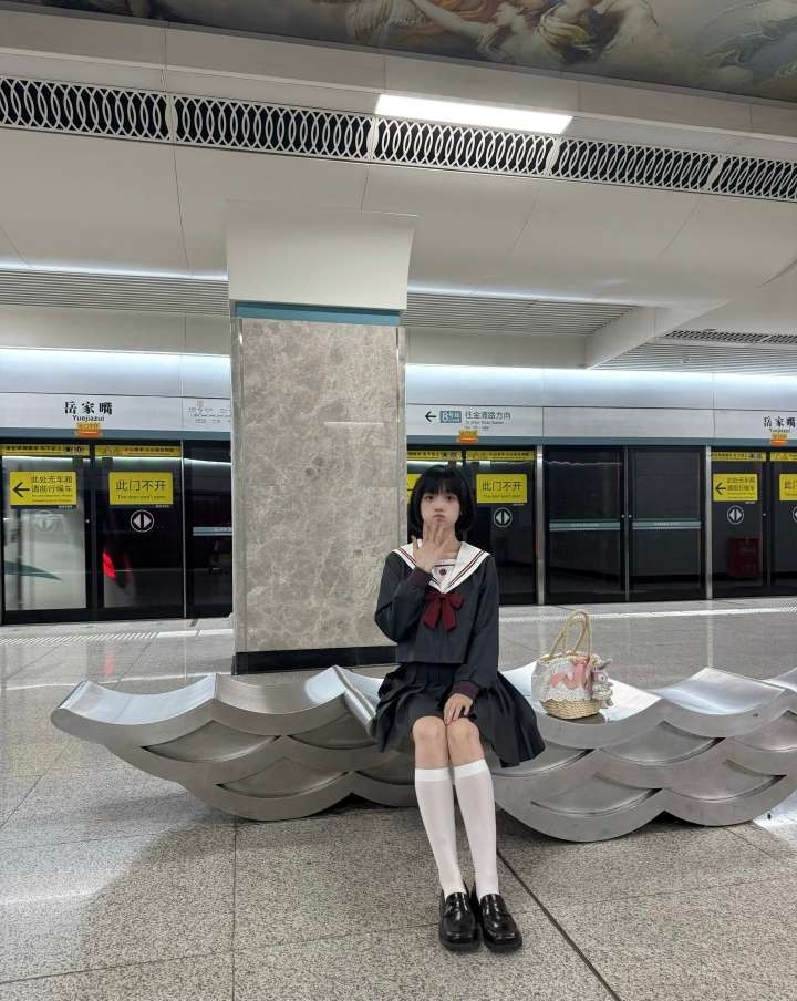 闵行 雨菲 Gallery 5