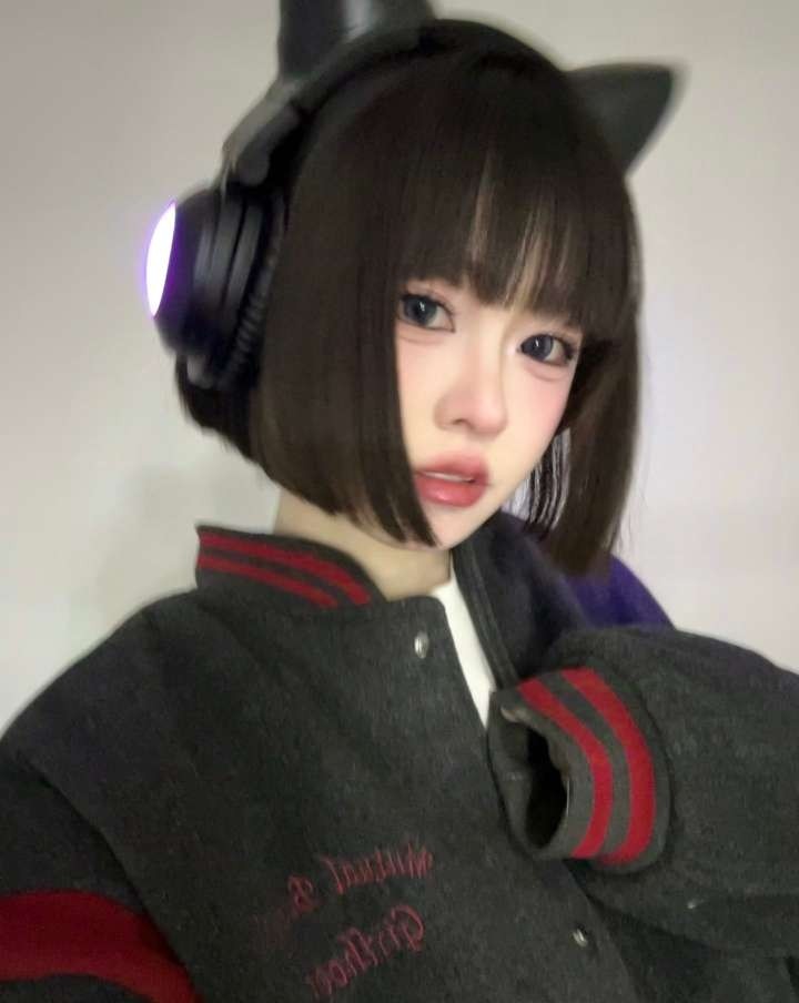 闵行 洛洛 Gallery 1