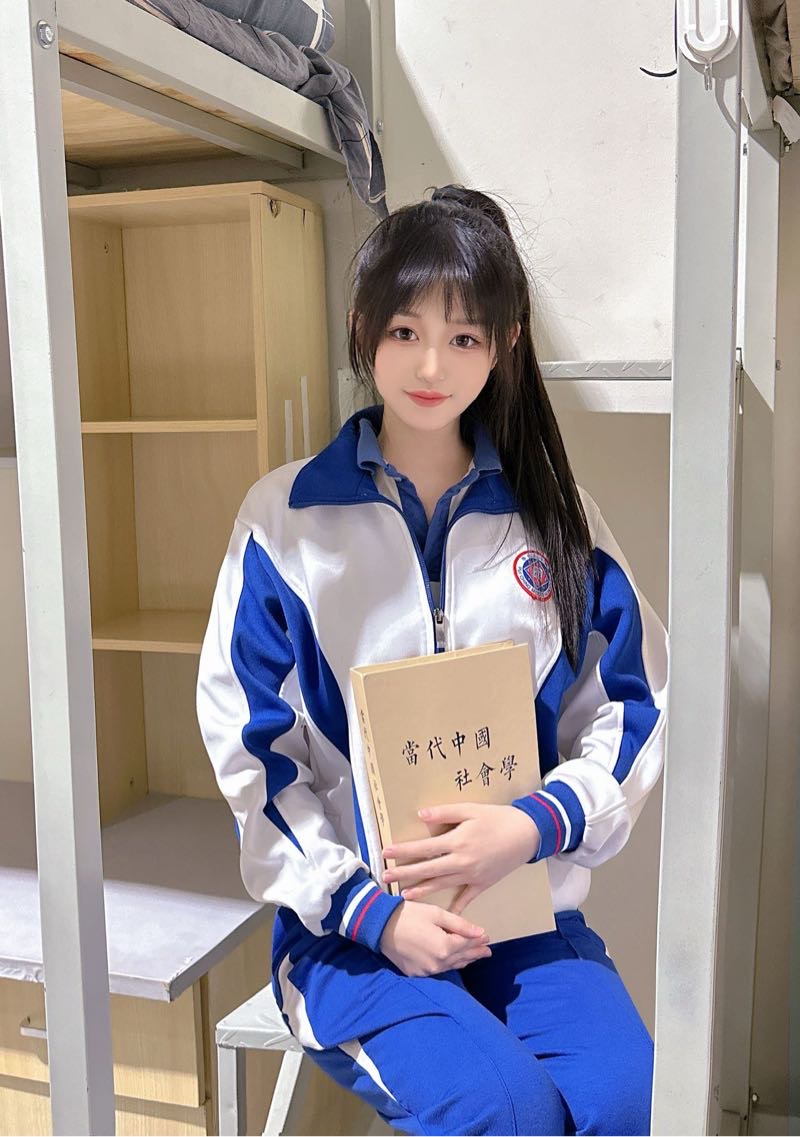 安忆🏠闵行芮芮 Gallery 4