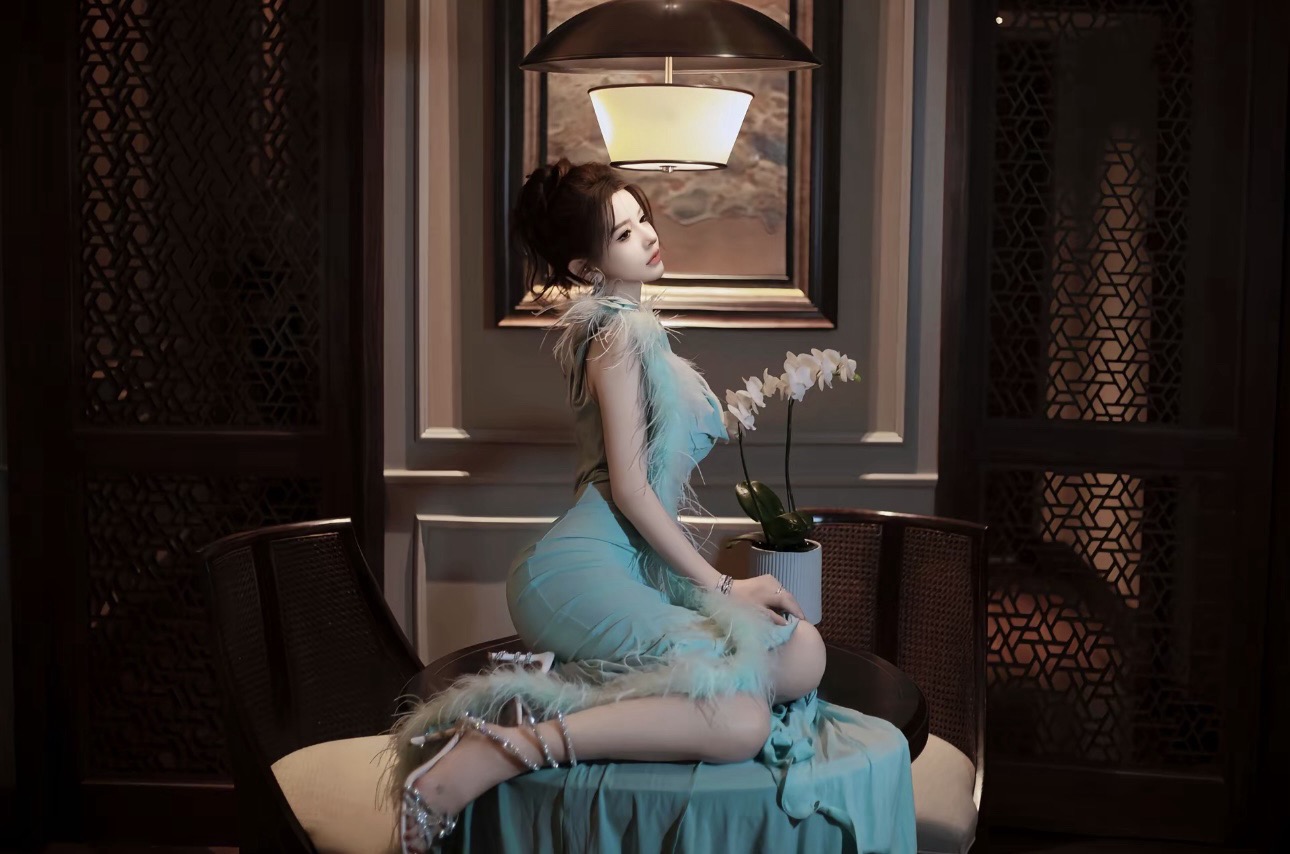 黄浦 盼盼 极品大奶少女 Gallery 4