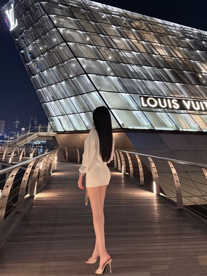 黄浦媛媛 Gallery 6