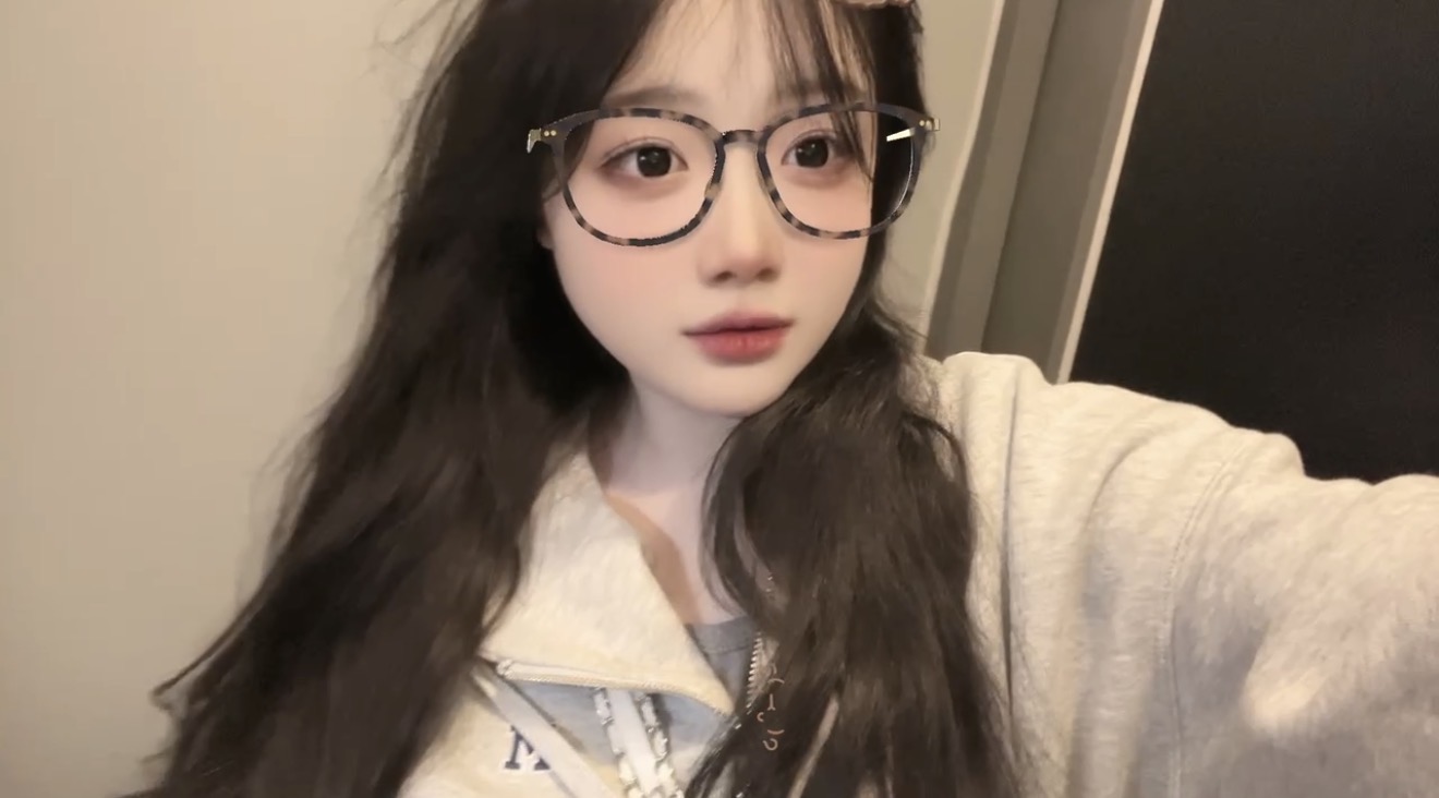 闵行极品纯天然萝莉诗诗 Gallery 1