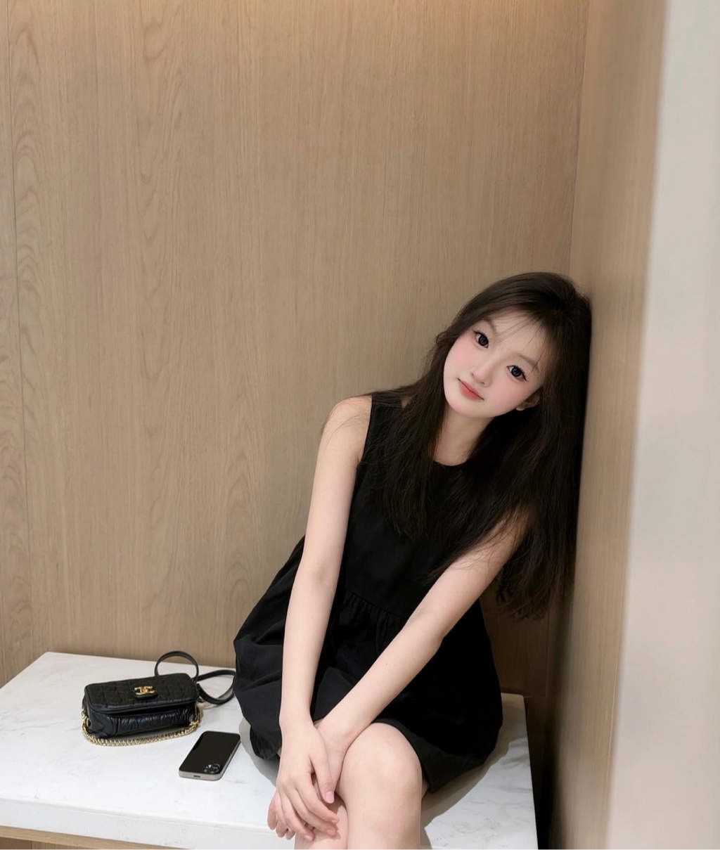 闵行倩倩🌷助教 刚开苞 三点粉嫩 Gallery 5