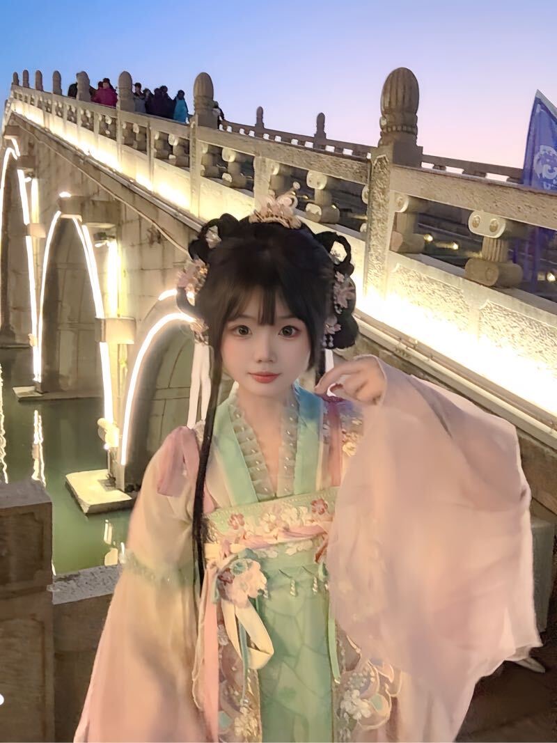 松江困困 Gallery 5