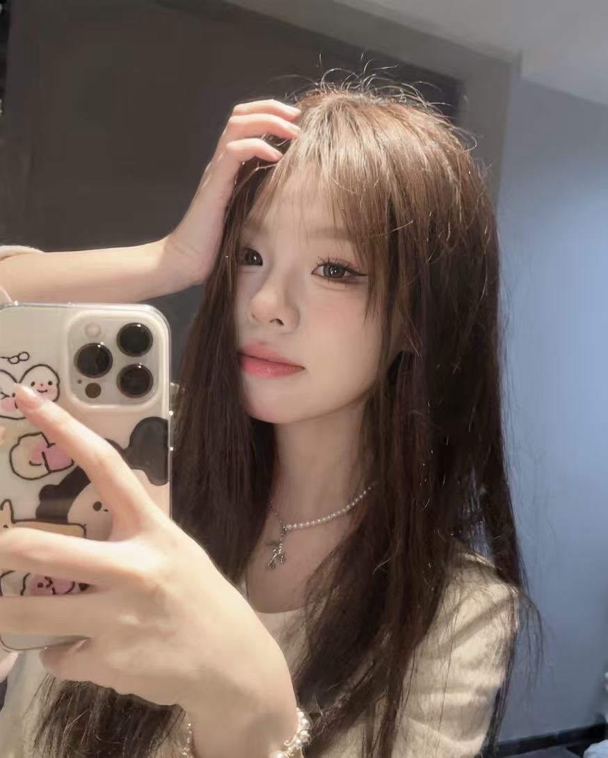 1.12新人浦东09后新人琪琪1.10破处 Gallery 1