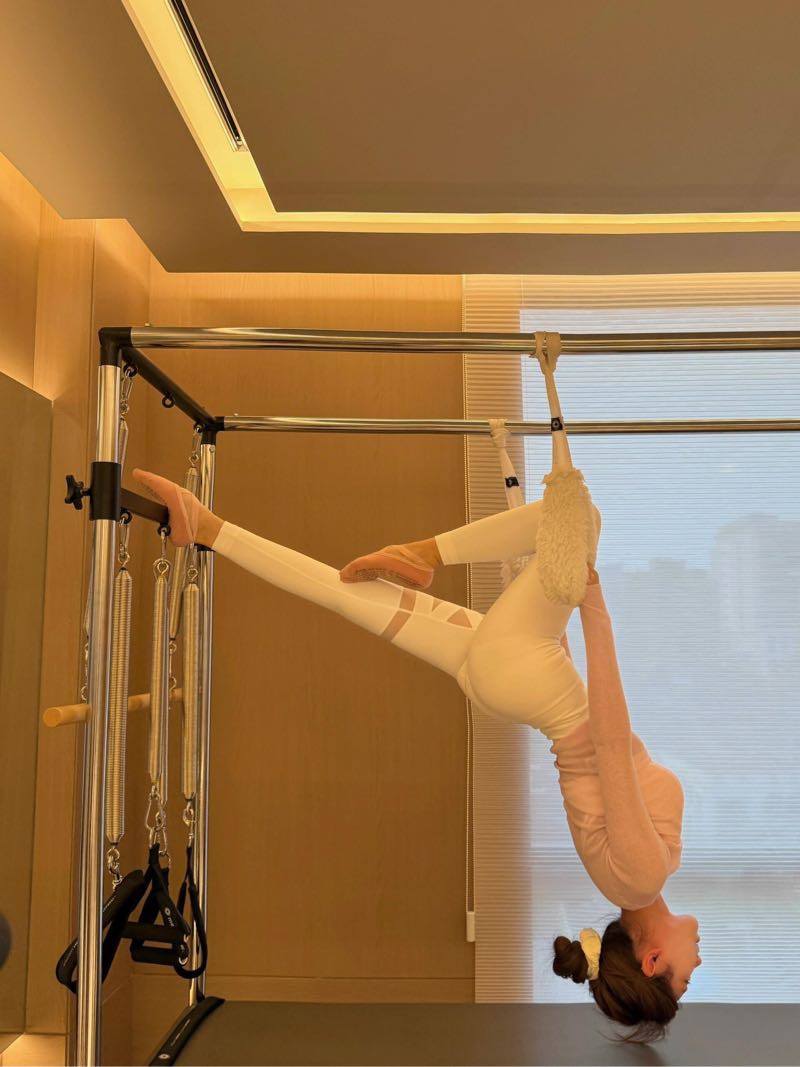 33772浦东新人白虎瑜伽女神 Gallery 6