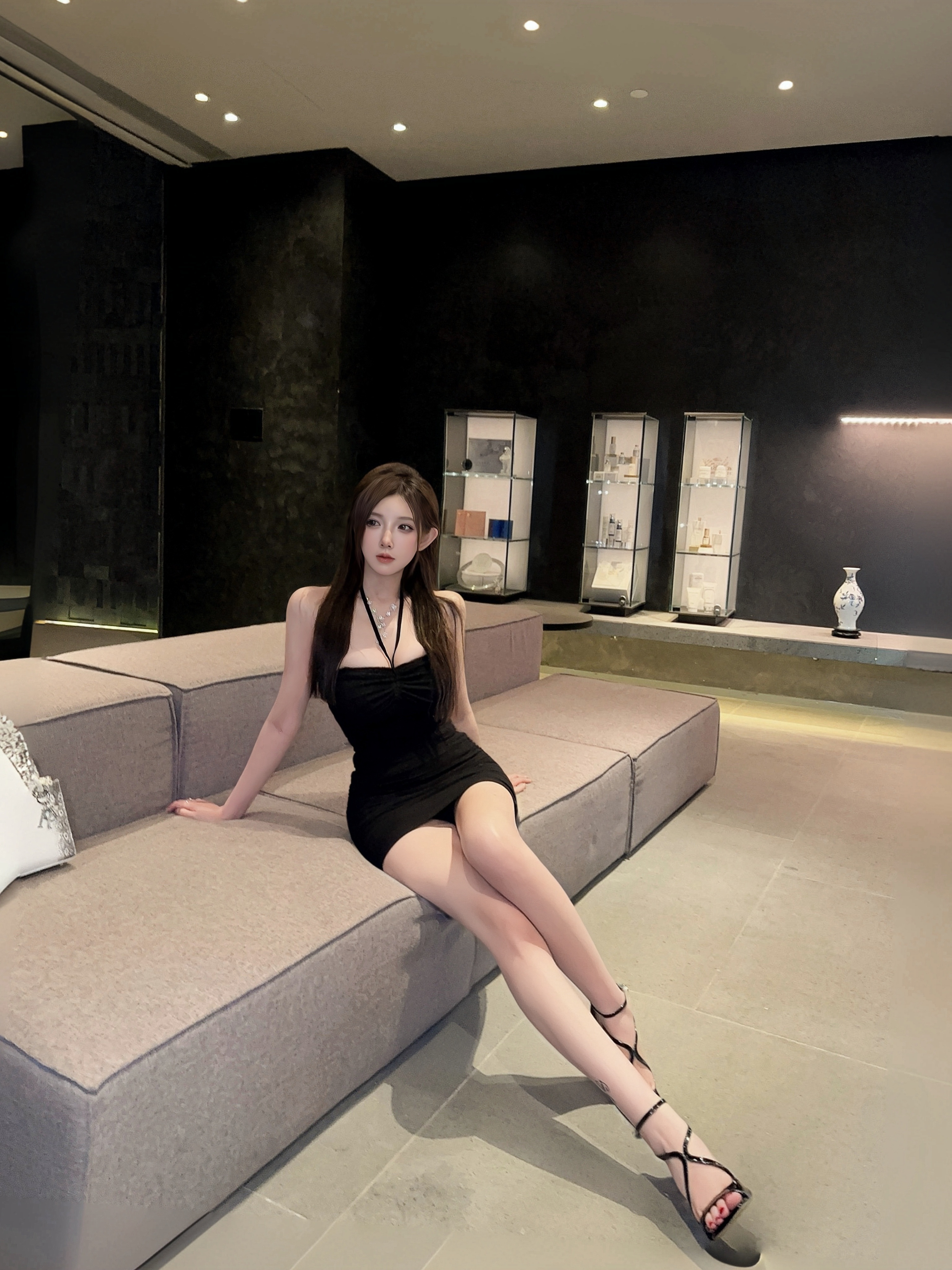 闵行网红模特李七七 176 Gallery 4