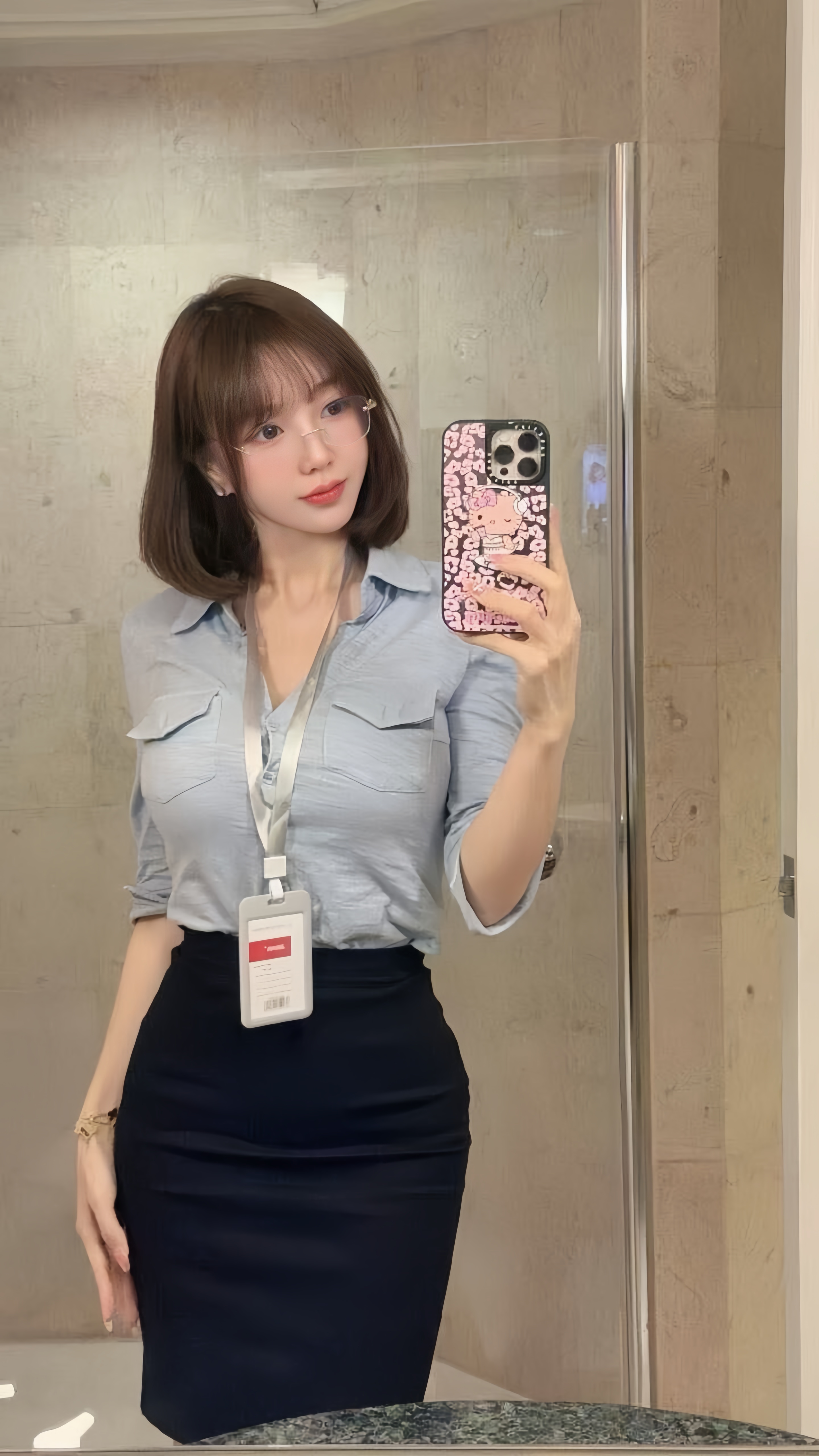 周浦康桥气质短发极品女孩微微 Gallery 4