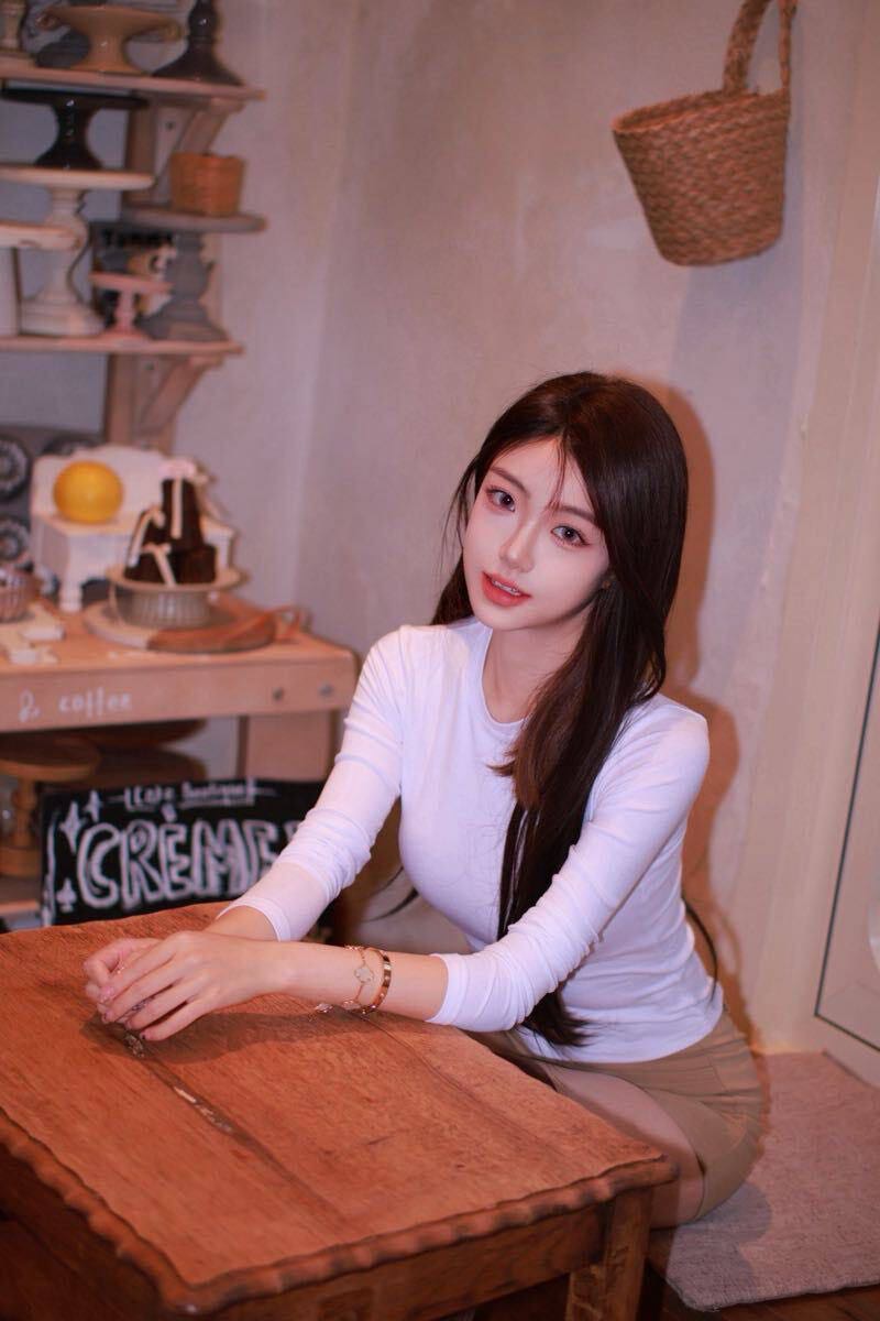 新人兼职 欣欣 Gallery 4