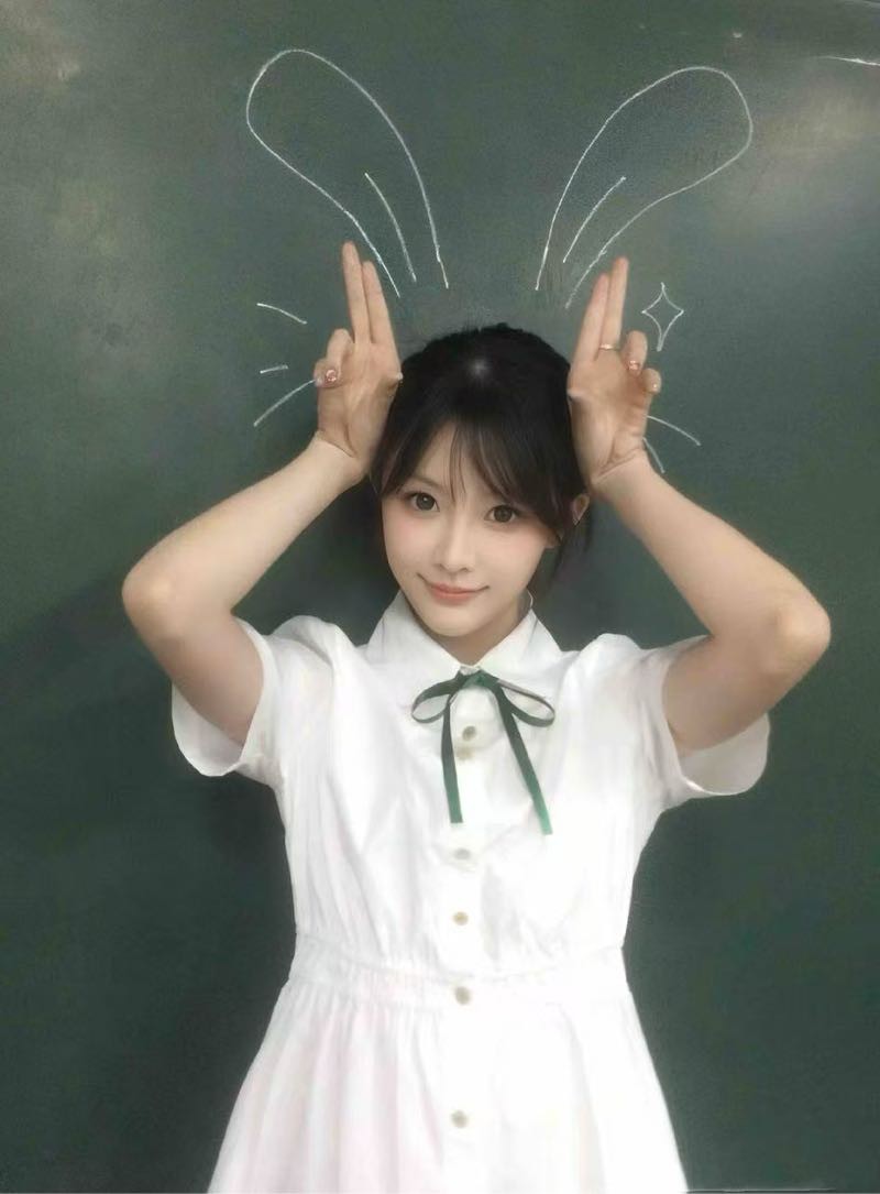 42941静安气质学生，家三外五 Gallery 2