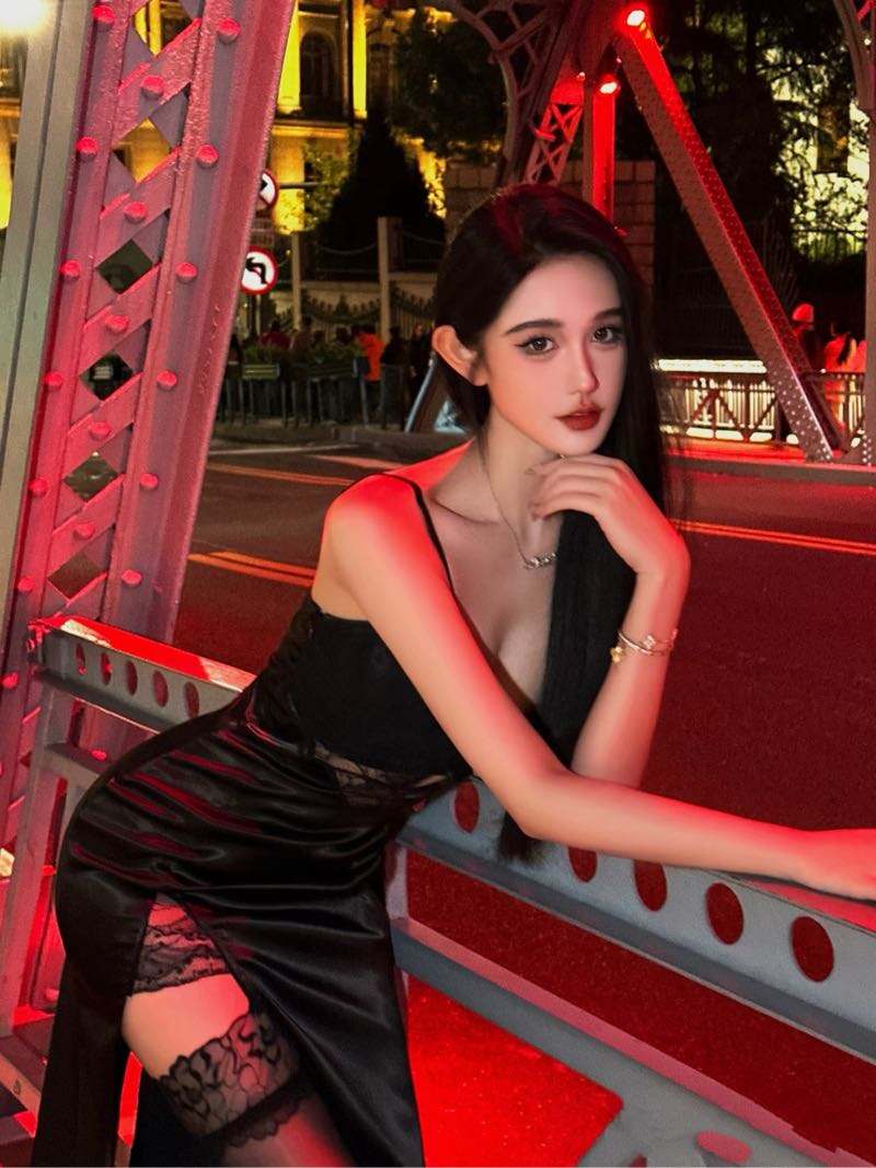 闵行  蕾蕾 Gallery 6