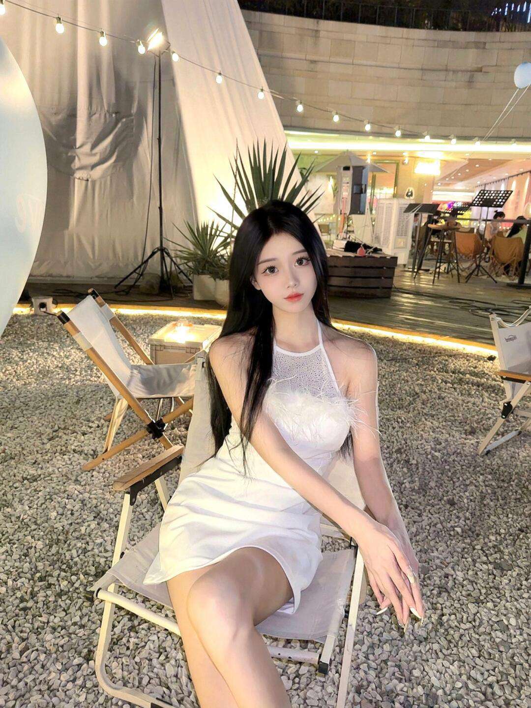 黄浦  雯雯 Gallery 1