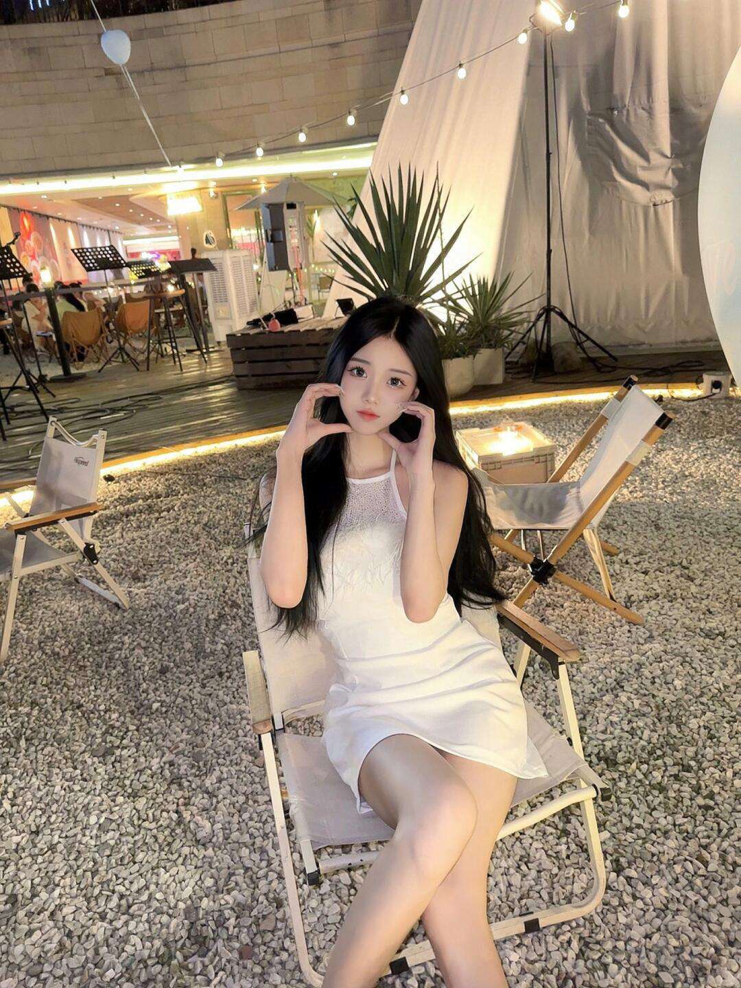 黄浦  雯雯 Gallery 3