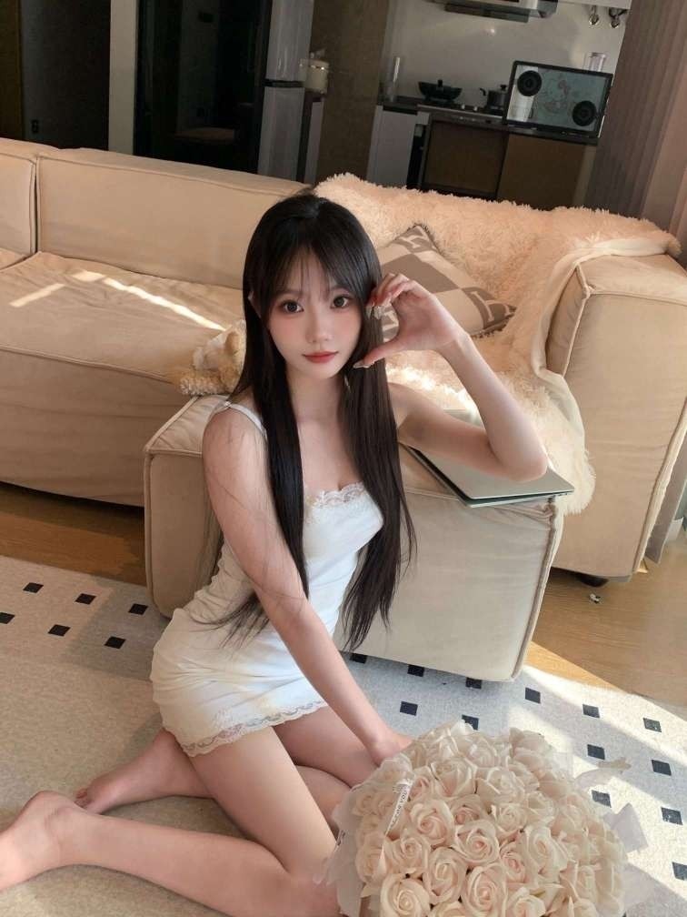 林漫，腿控学过舞蹈天然炮架