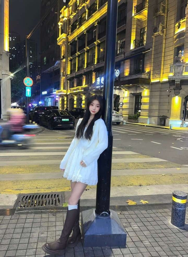 三林陈佳佳，可拍视频骚嫩妹 Gallery 4