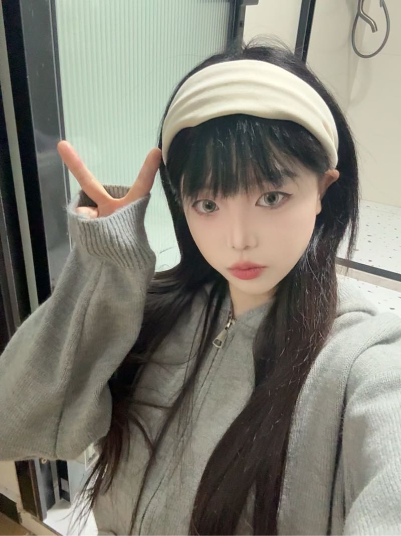 普陀七月【白虎极品白小纯】 Gallery 6